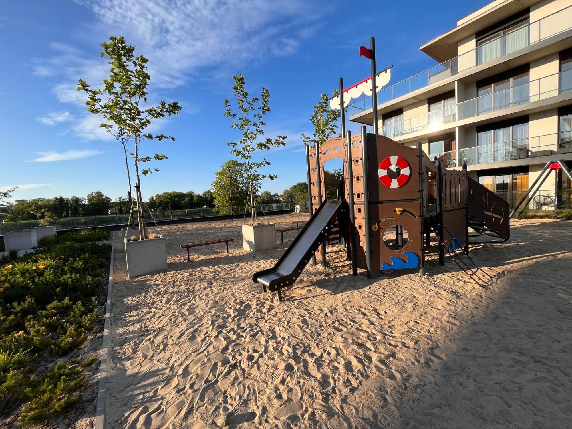 Apartament Z Wioslami Dziwnow Daire Dış mekan fotoğraf